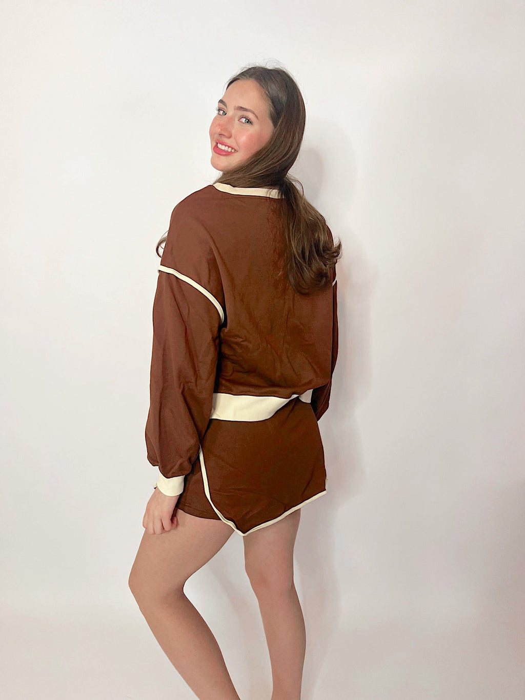 Comfy and Classic - Sienna Roe
